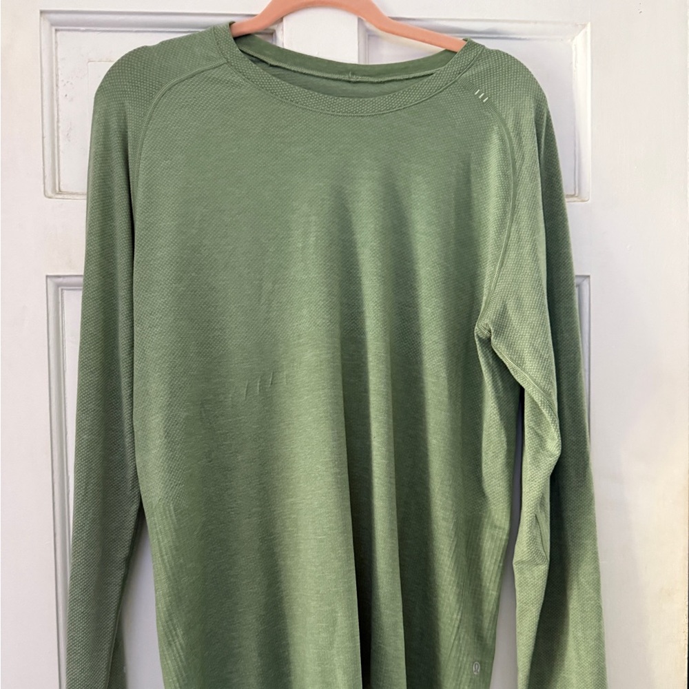 Green lululemon Long Sleeve Shirt